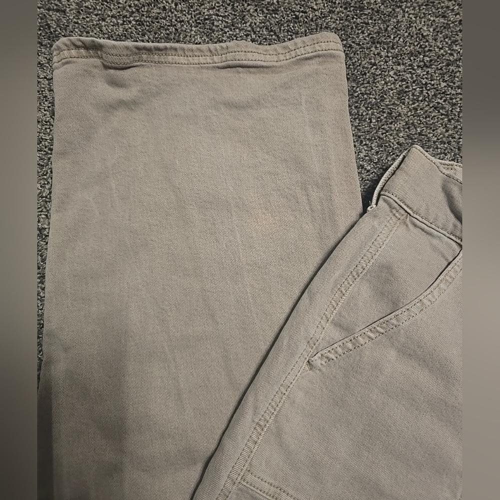 American Eagle Khaki Jeans, Women Size 4, Cargo Wide Leg Skater jeans Flat Front - Picture 12 of 12